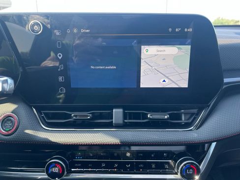 Used 2025 Chevrolet Equinox RS w/ Safety and Technology Package FWD image 16