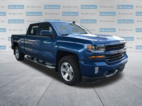 Used 2018 Chevrolet Silverado 1500 LT w/ All Star Edition AWD/4WD image 3
