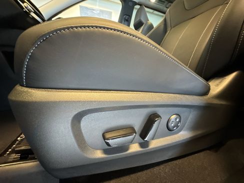 New 2026 INFINITI QX60 Luxe AWD/4WD image 11