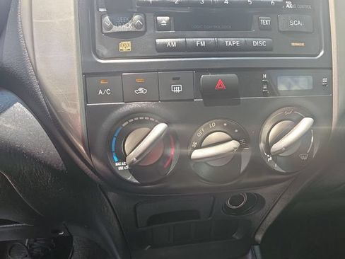 Used 2005 Toyota RAV4 2WD image 20