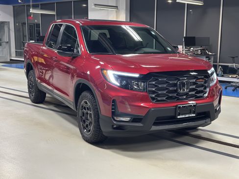 New 2026 Honda Ridgeline TrailSport+ image 3
