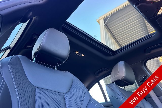 Used 2023 BMW M340i RWD image 20