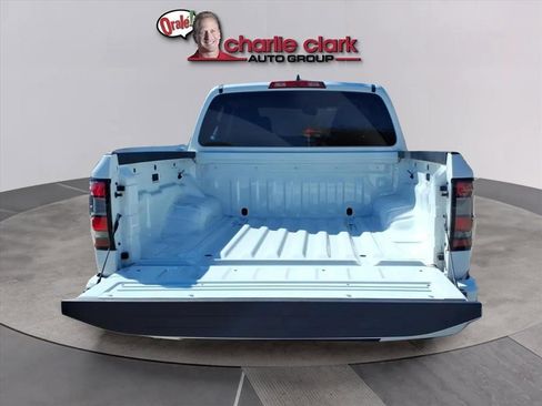 Used 2024 Nissan Frontier SV w/ Technology Package image 20