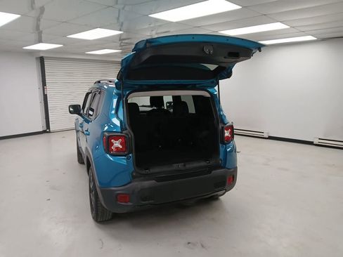 Used 2020 Jeep Renegade Altitude image 5