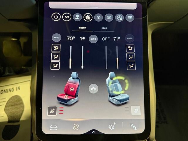 Used 2025 Lucid Air Touring AWD/4WD image 30
