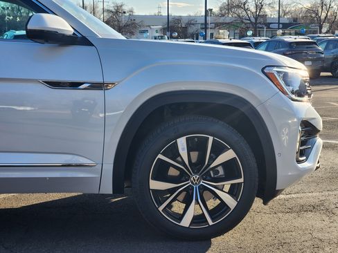 New 2026 Volkswagen Atlas SEL Premium R-Line AWD/4WD image 8