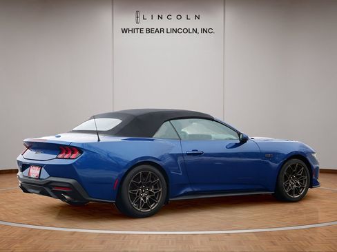 Used 2024 Ford Mustang GT Premium w/ GT Performance Package image 5