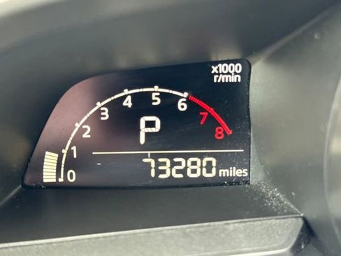 Used 2018 MAZDA MAZDA3 Touring image 18