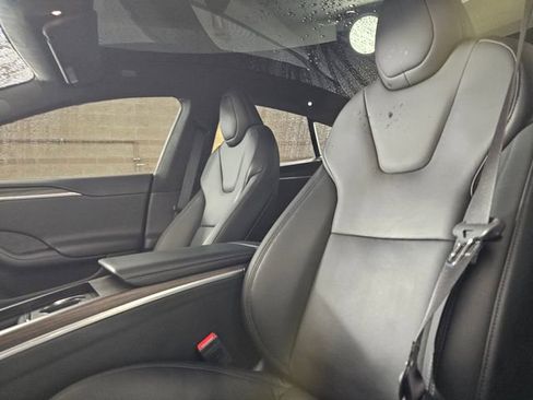 Used 2022 Tesla Model S image 24