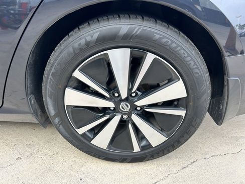 Certified 2022 Nissan Altima 2.5 SV image 18