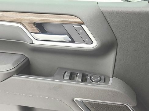 Certified 2025 Chevrolet Silverado 1500 LT image 23