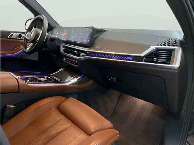 Used 2024 BMW X7 M60i w/ Executive Package AWD/4WD image 81