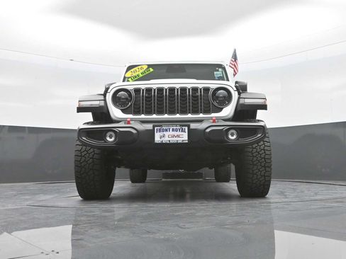 Used 2026 Jeep Gladiator Rubicon AWD/4WD image 37