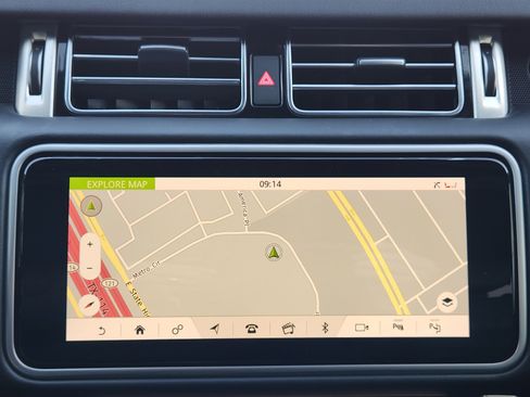 Used 2019 Land Rover Range Rover HSE image 15