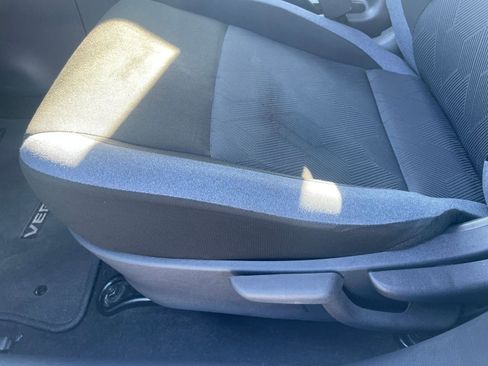 Used 2025 Nissan Versa SV image 22