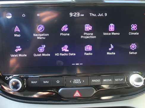 Certified 2025 Kia Soul EX FWD image 40