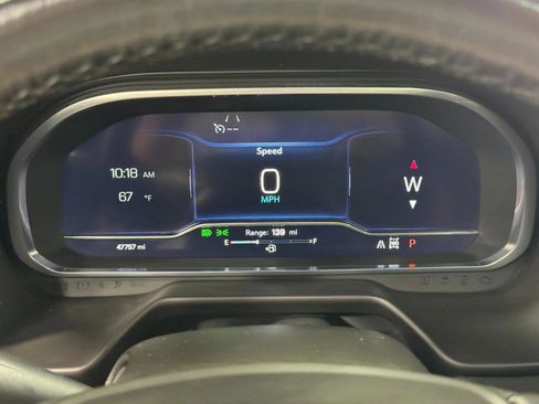 Used 2022 Chevrolet Tahoe Z71 w/ Luxury Package image 35