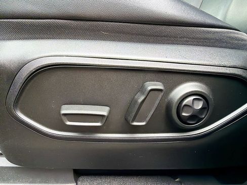 Used 2022 Jeep Grand Cherokee Limited AWD/4WD image 14