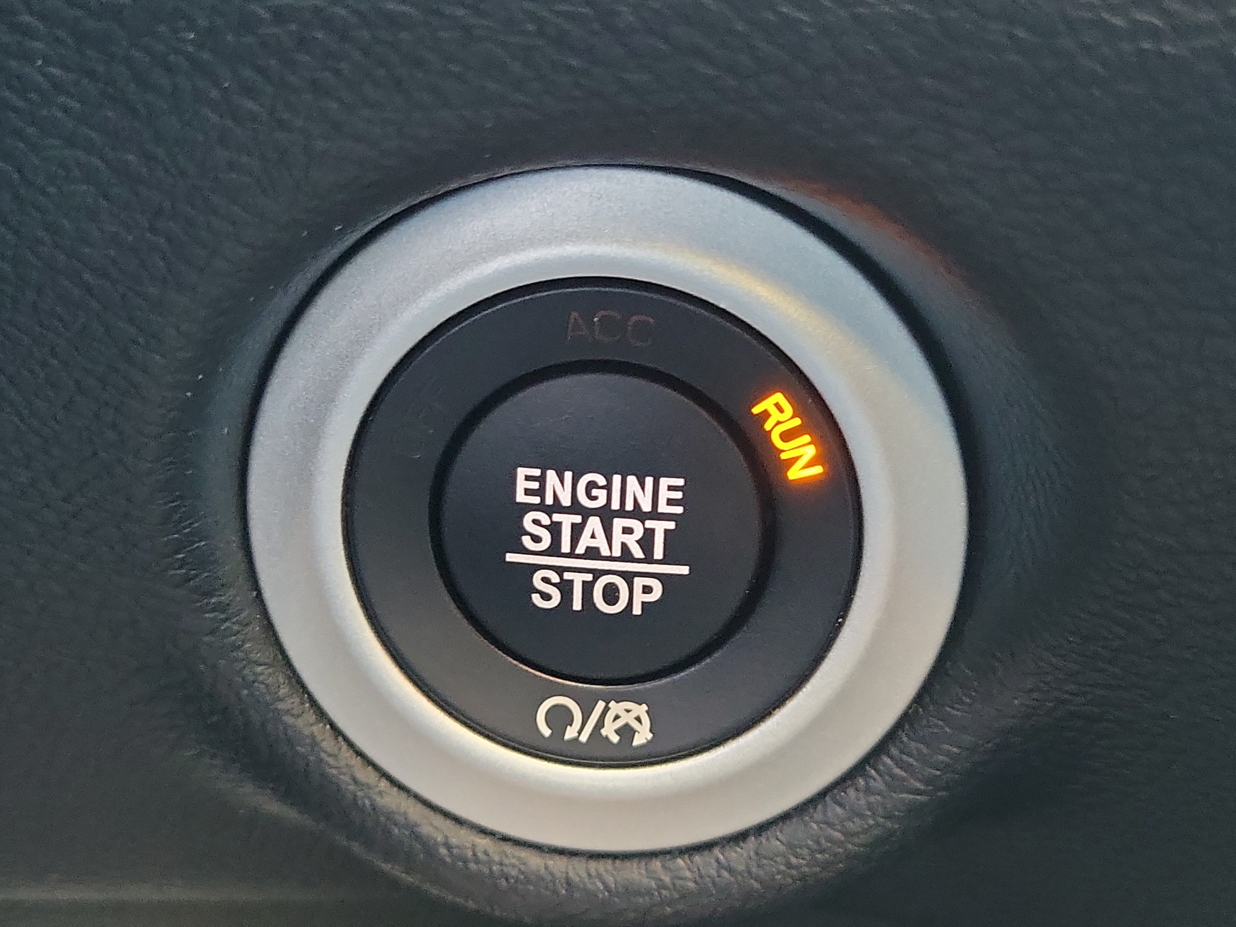 Used 2026 Chrysler Pacifica Select FWD image 25