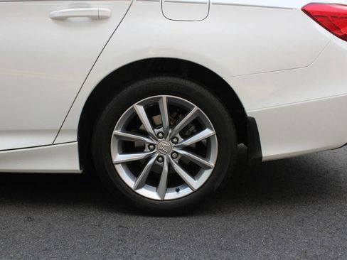 Used 2021 Honda Accord LX image 10