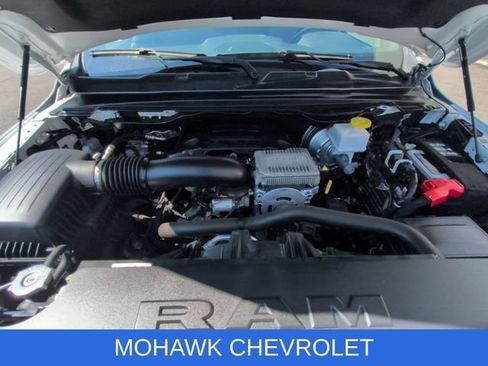 Used 2023 RAM 1500 Big Horn AWD/4WD image 29