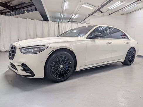 Used 2023 Mercedes-Benz S 500 4MATIC image 5
