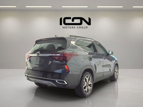 Used 2021 Kia Seltos S AWD/4WD image 3