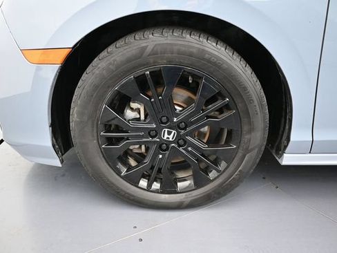 Used 2025 Honda Odyssey Sport-L image 10