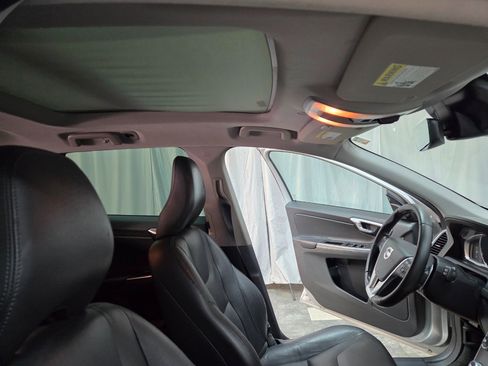 Used 2015 Volvo XC60 T6 image 24