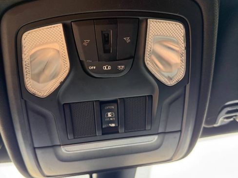 Used 2019 RAM 1500 Big Horn AWD/4WD image 31