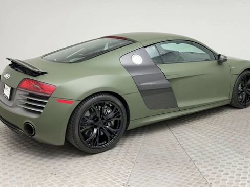Used 2014 Audi R8 V10 plus image 2