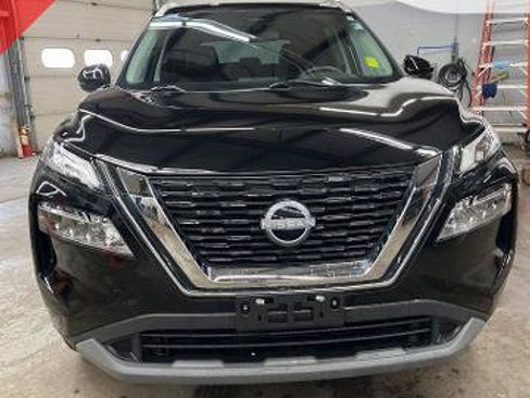 Certified 2023 Nissan Rogue SV w/ SV Premium Package AWD/4WD image 2