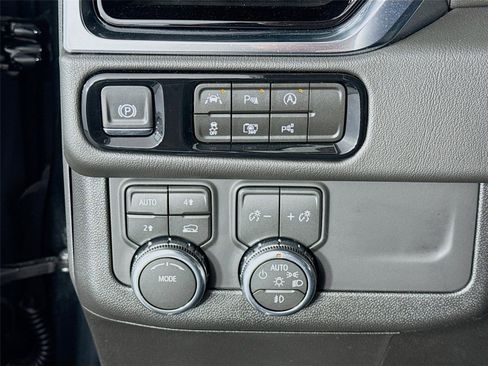 Certified 2026 GMC Yukon Denali w/ Sun & Power Step Package AWD/4WD image 10