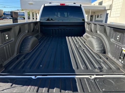 Used 2024 Ford F250 Platinum AWD/4WD image 6