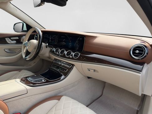 Used 2022 Mercedes-Benz E 450 4MATIC Sedan image 23