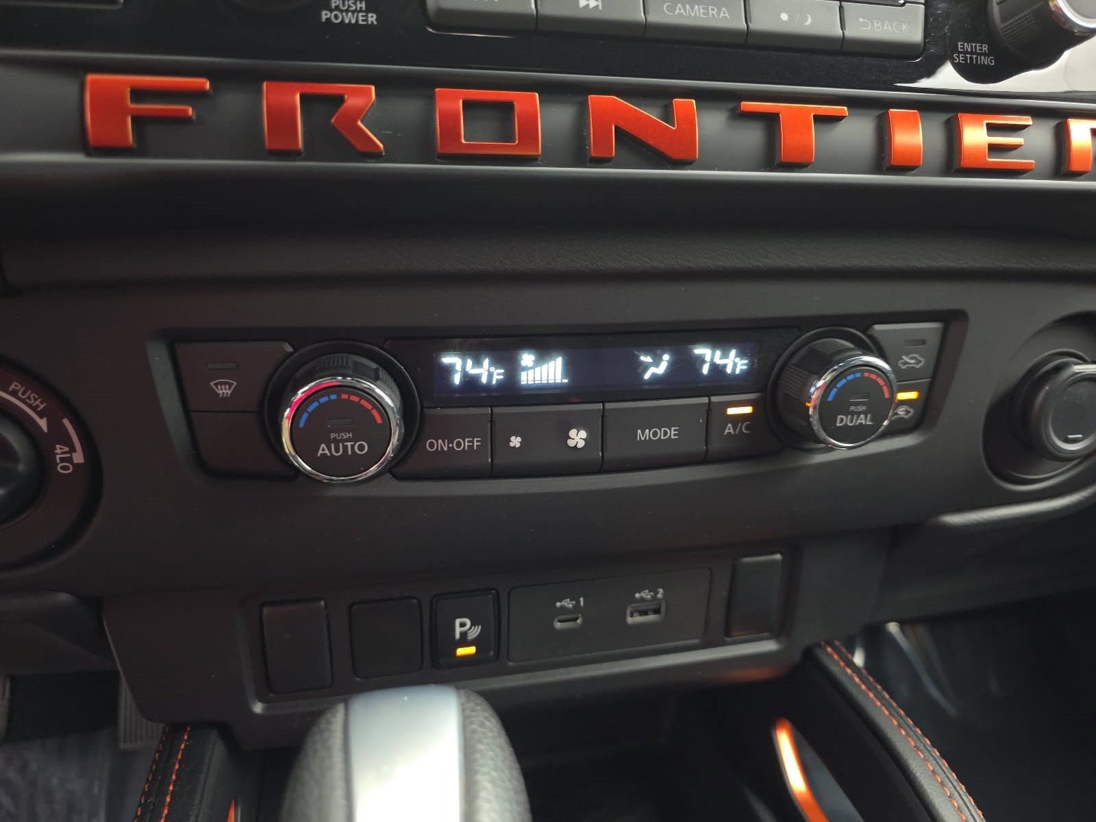 Used 2025 Nissan Frontier PRO-4X AWD/4WD image 21