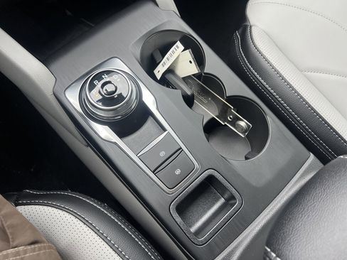 New 2026 Ford Escape SE w/ PHEV Premium Package image 8