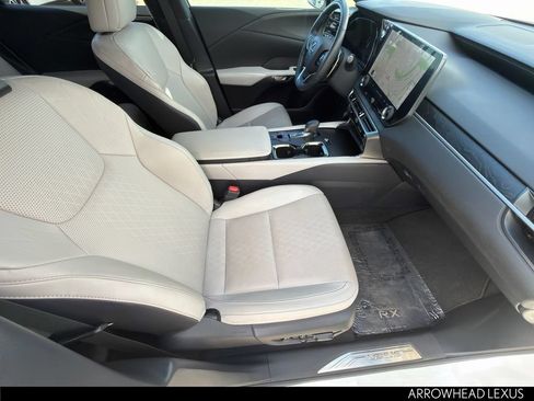 Used 2024 Lexus RX 350 Premium w/ Accessory Package (Z1) FWD image 12