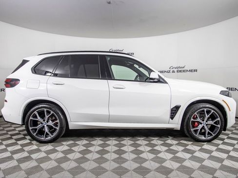 Used 2025 BMW X5 sDrive40i w/ M Sport Package RWD image 4