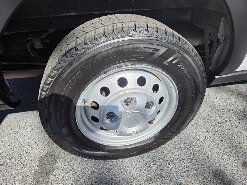 Used 2021 Ford Transit 250 Medium Roof AWD image 20