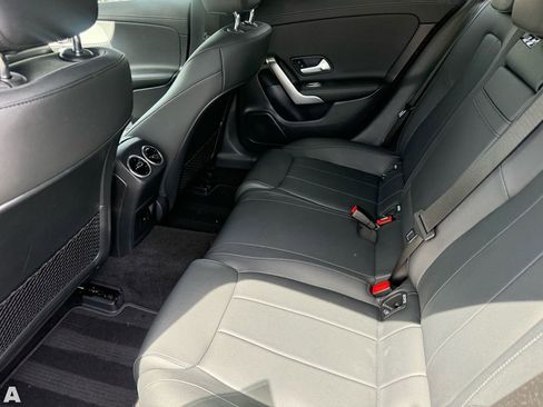 Used 2024 Mercedes-Benz CLA 250 image 25