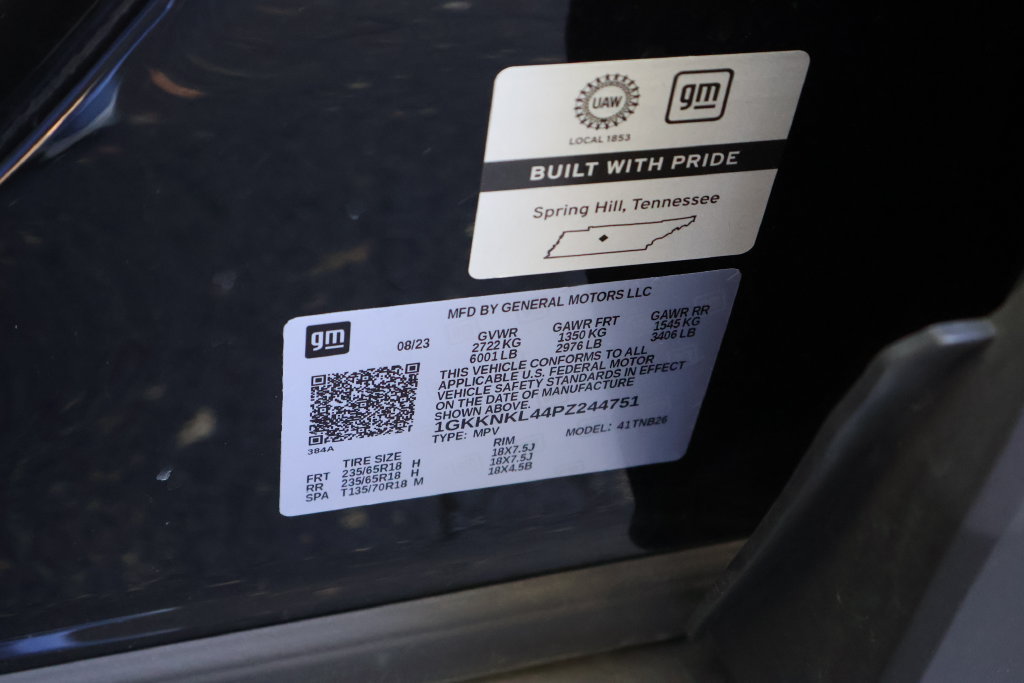 Certified 2023 GMC Acadia SLE w/ Driver Convenience Package FWD image 48