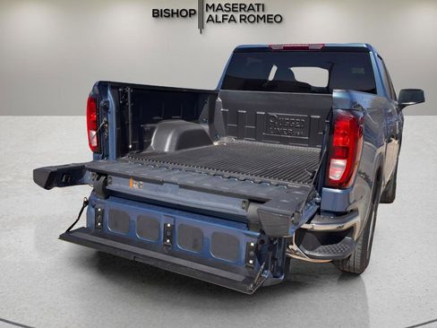 Used 2024 GMC Sierra 1500 SLE image 27