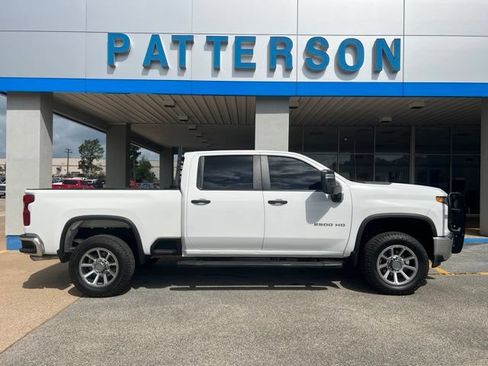 Used 2023 Chevrolet Silverado 2500 W/T w/ WT Convenience Package AWD/4WD image 1