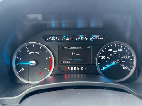 Used 2018 Ford F250 XLT image 37