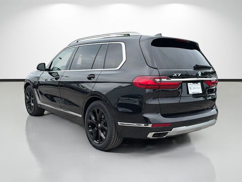 Used 2022 BMW X7 xDrive40i w/ Premium Package AWD/4WD image 5