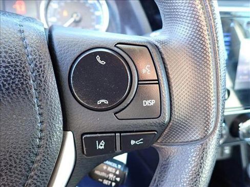 Used 2017 Toyota Corolla L image 16