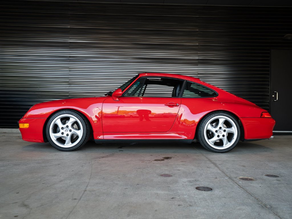Used 1998 Porsche 911 Carrera S RWD image 2