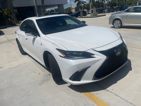 Certified 2023 Lexus ES 300h F Sport w/ Accessory Package (Z2) FWD image 1