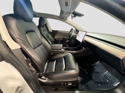 Used 2020 Tesla Model 3 Long Range AWD/4WD image 21
